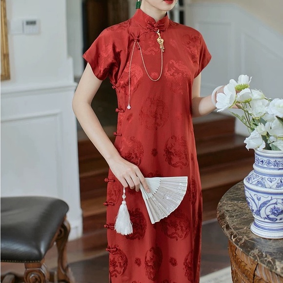 traditional Chinese dress Qipao - Picture 4 of 4